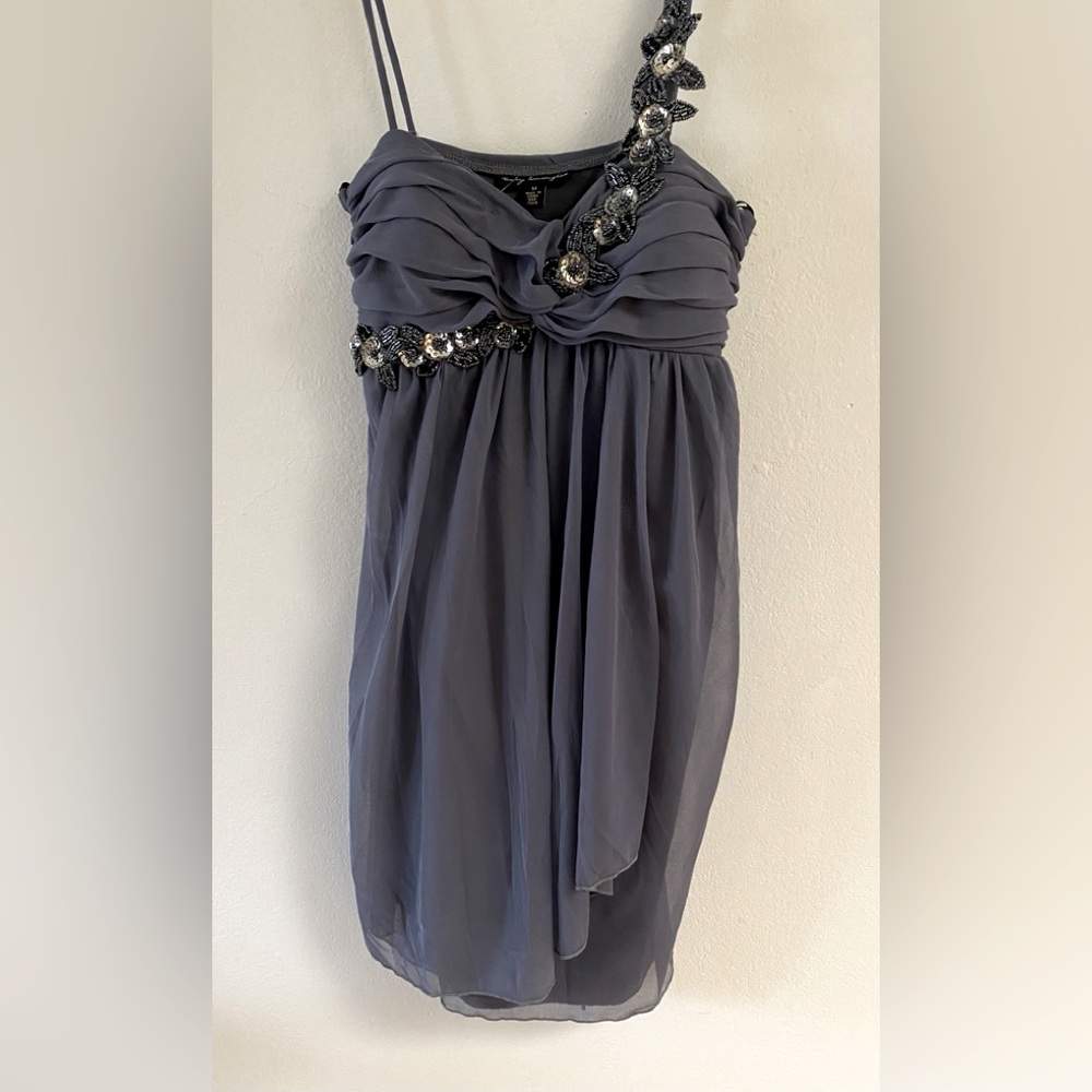 City Triangles NWT fabulous grey beaded and sequined size medium  mini dress